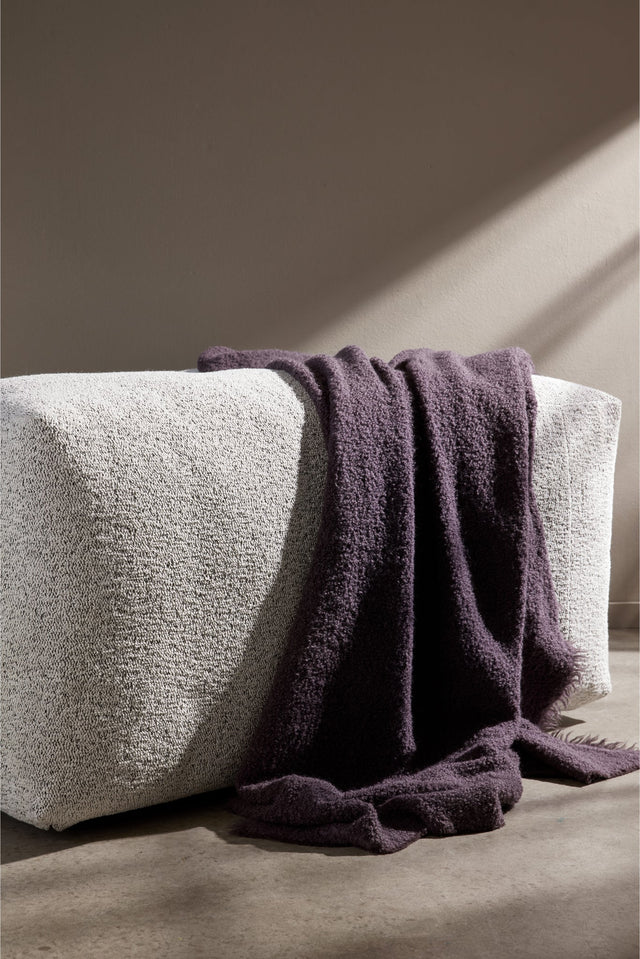 tuis blanket - plum - 180cm x 130cm